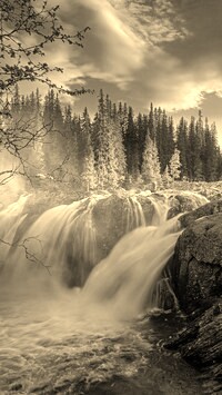 Sepia