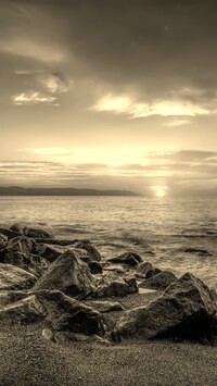 Sepia