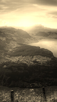 Sepia