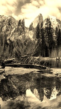 Sepia