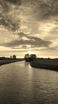 Szary + Sepia