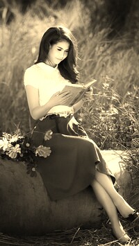 Sepia