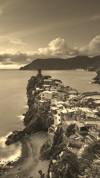 Sepia