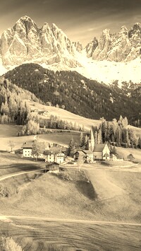 Sepia