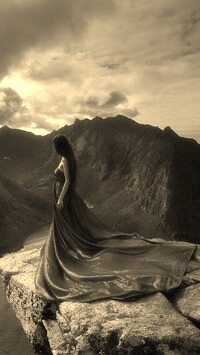 Sepia