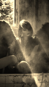 Sepia