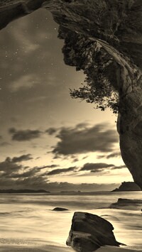 Sepia