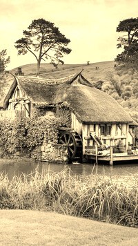 Sepia