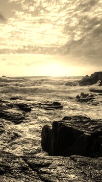 Sepia
