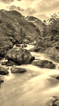 Sepia