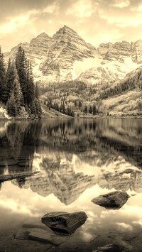 Sepia