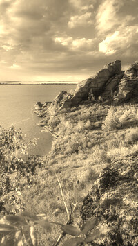 Sepia