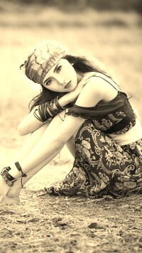 Sepia