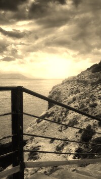 Sepia