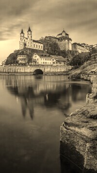 Szary + Sepia