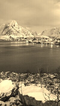 Sepia