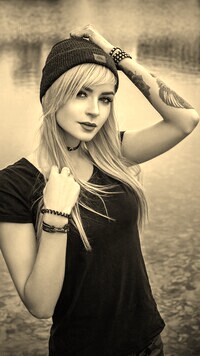 Sepia