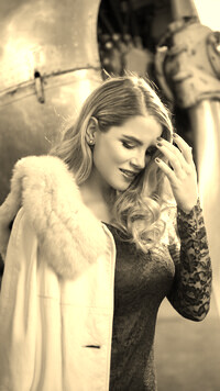 Sepia