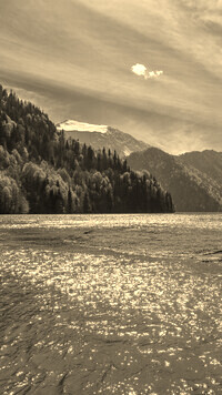 Sepia