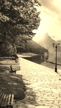 Sepia