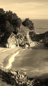 Sepia
