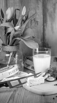 Szary