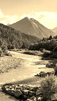 Sepia