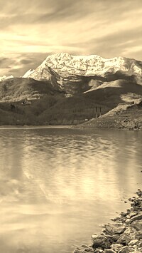 Sepia