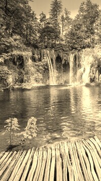 Sepia