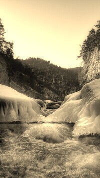 Sepia