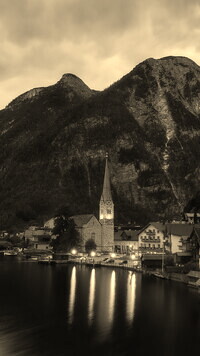 Sepia