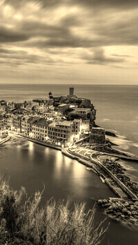Sepia