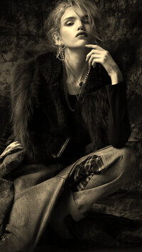 Sepia