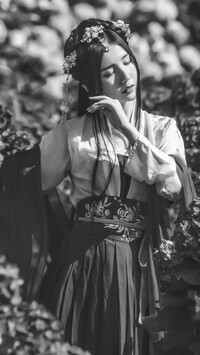 Szary