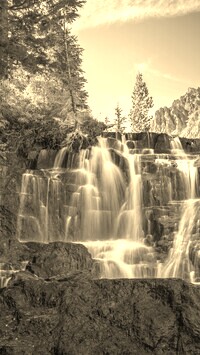 Sepia