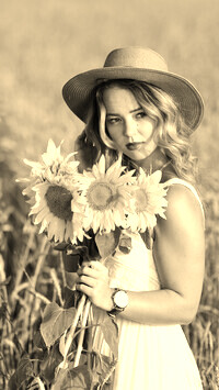 Sepia
