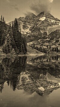 Sepia