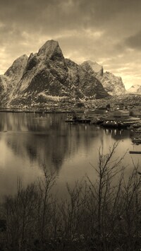 Sepia