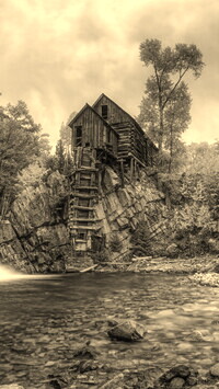 Sepia