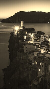 Sepia