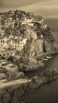 Sepia