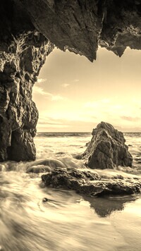 Sepia