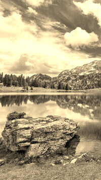 Sepia