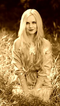 Sepia
