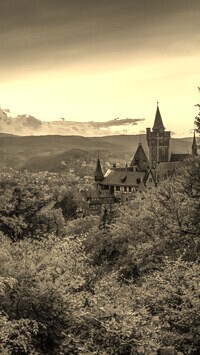 Sepia