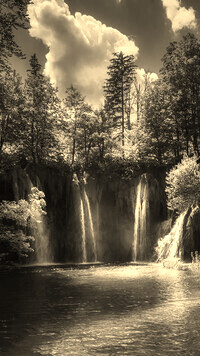 Sepia