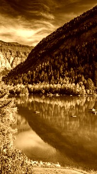 Sepia