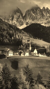 Sepia