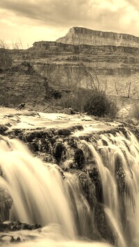 Sepia