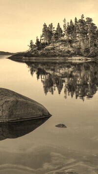 Sepia